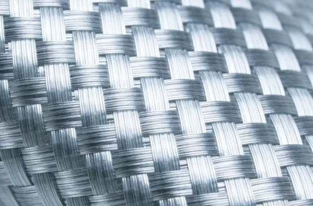 Thảm lõi sợi thủy tinh vs lõi xốp vs lõi Balsa